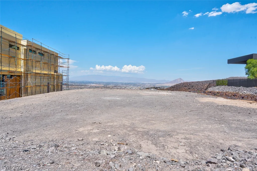 567 Rock Peak, Henderson, NV 89012