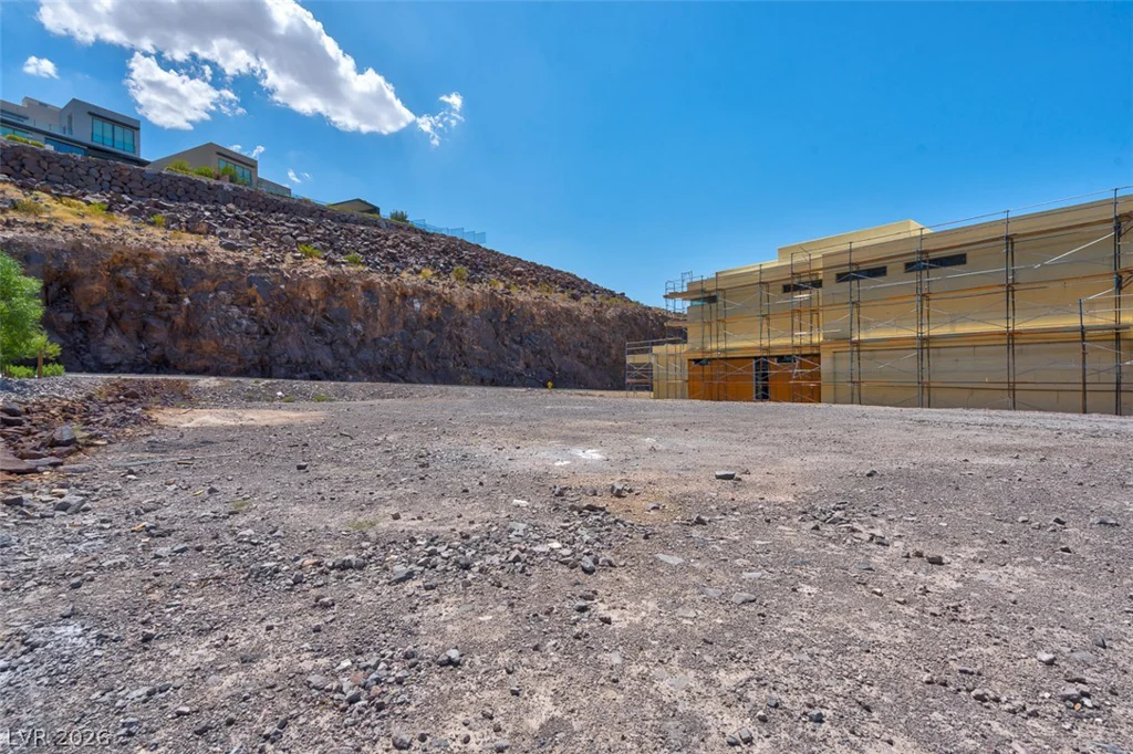 567 Rock Peak, Henderson, NV 89012