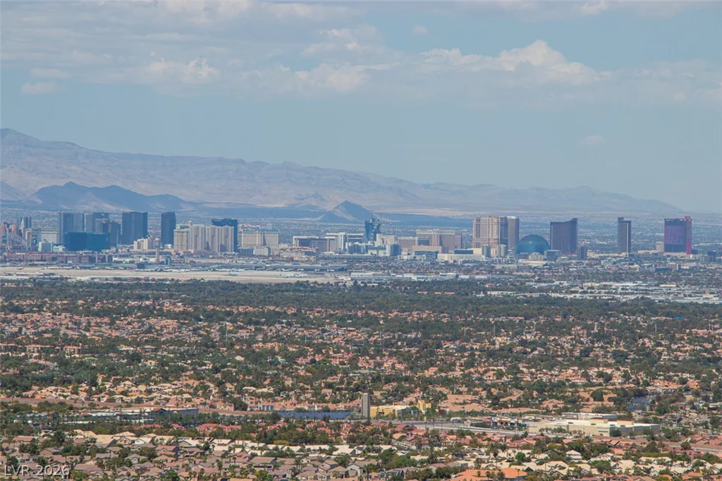 567 Rock Peak, Henderson, NV 89012