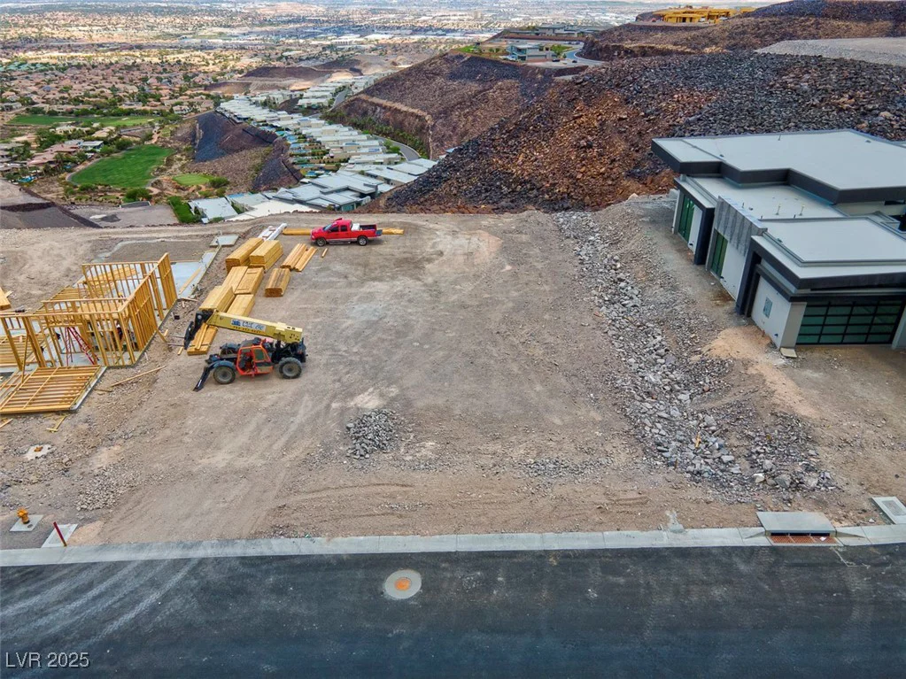 567 Rock Peak, Henderson, NV 89012