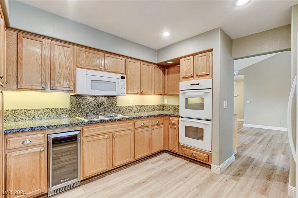8105 Spanish Peak, Las Vegas, NV 89128