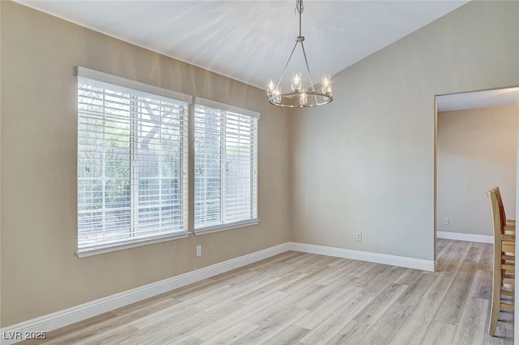 8105 Spanish Peak, Las Vegas, NV 89128