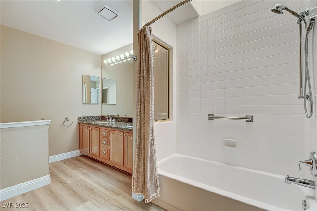 8105 Spanish Peak, Las Vegas, NV 89128