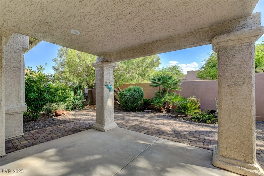 8105 Spanish Peak, Las Vegas, NV 89128