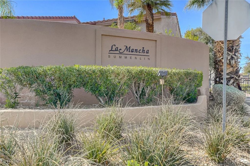 8105 Spanish Peak, Las Vegas, NV 89128
