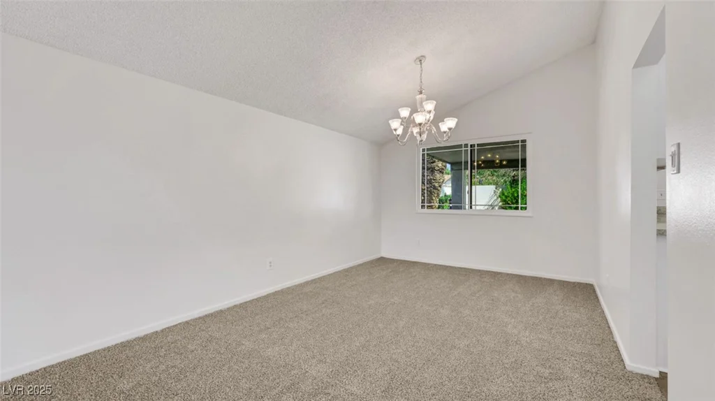 3746 Harmon, Las Vegas, NV 89121