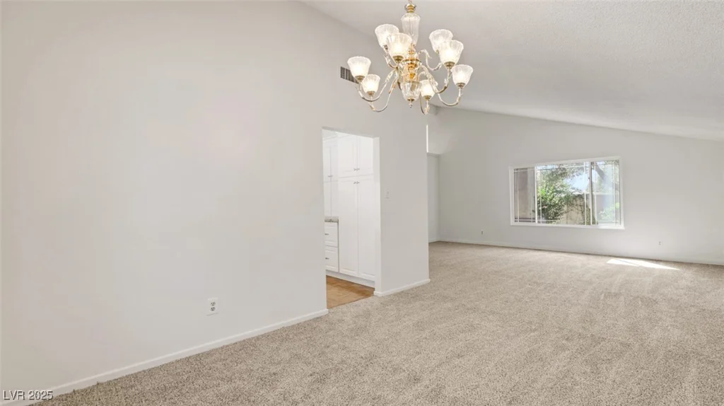 3746 Harmon, Las Vegas, NV 89121