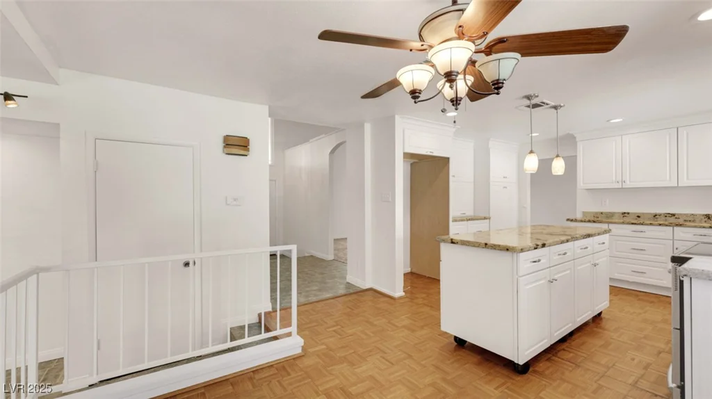3746 Harmon, Las Vegas, NV 89121
