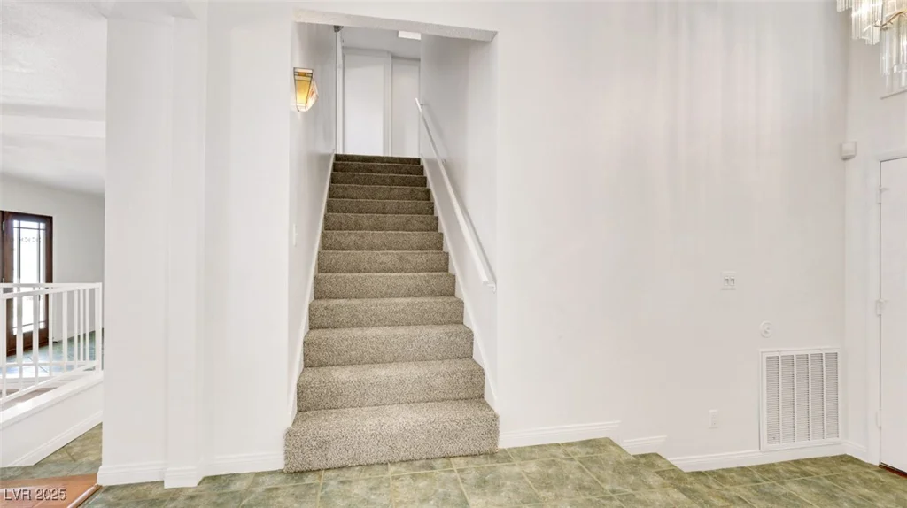 3746 Harmon, Las Vegas, NV 89121