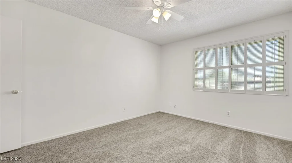 3746 Harmon, Las Vegas, NV 89121