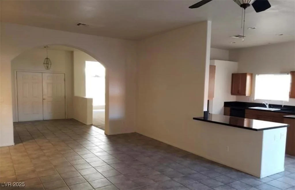 6132 Peggotty, Las Vegas, NV 89130