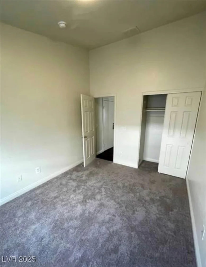 5713 Lawrence, North Las Vegas, NV 89081
