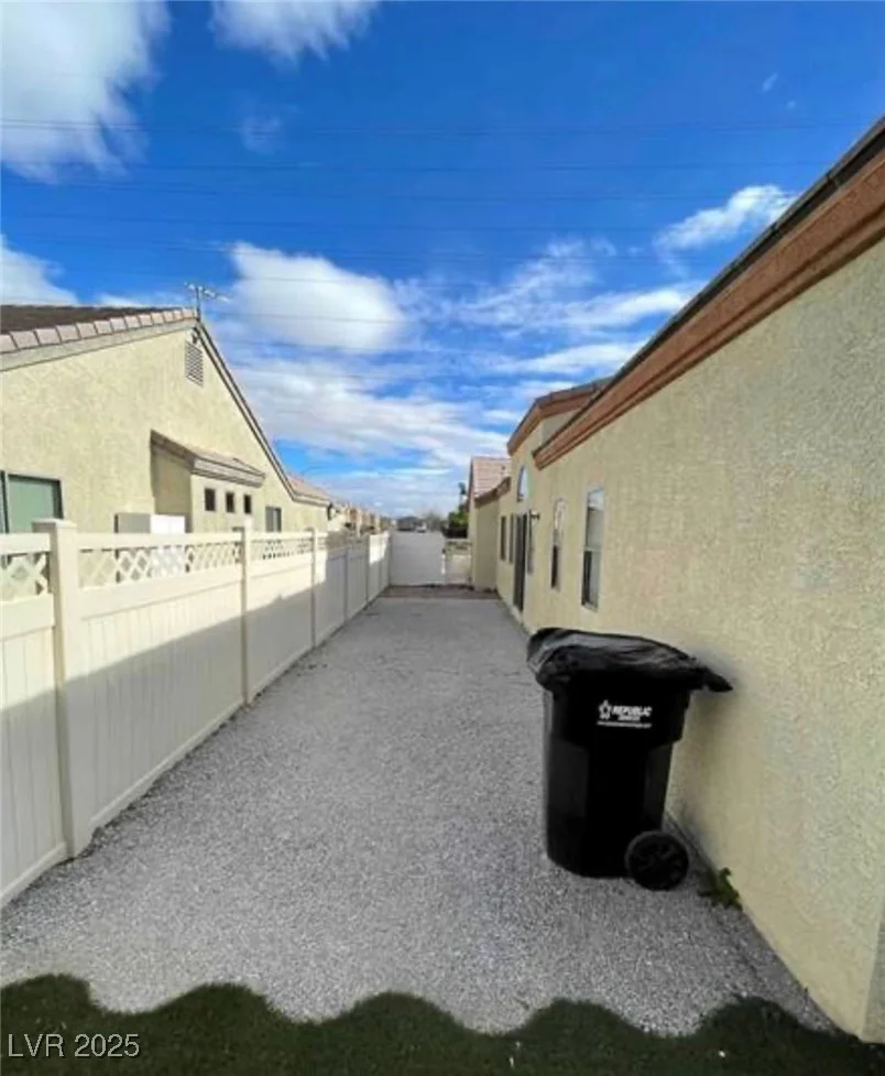 5713 Lawrence, North Las Vegas, NV 89081