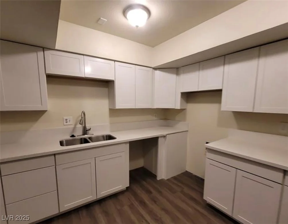 3364 Royce, Las Vegas, NV 89121
