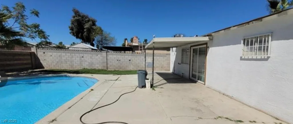 2932 Demetrius, Las Vegas, NV 89101
