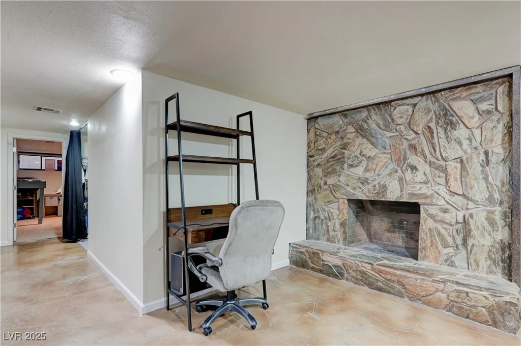 1775 Dude, Moapa, NV 89025
