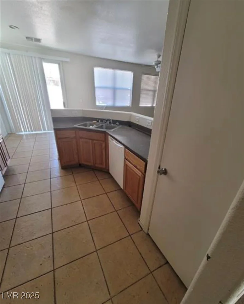 6709 Brick House, Las Vegas, NV 89122