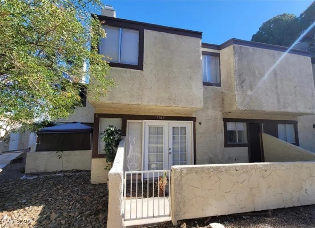 5049 Spencer, Las Vegas, NV 89119