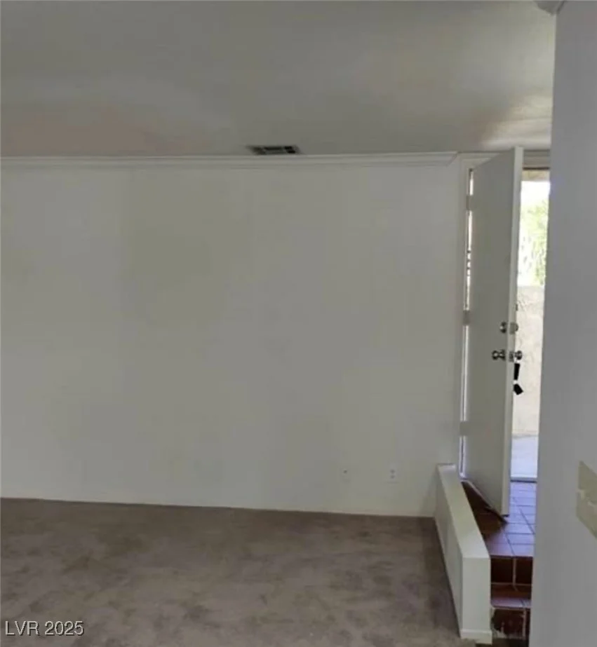 5049 Spencer, Las Vegas, NV 89119