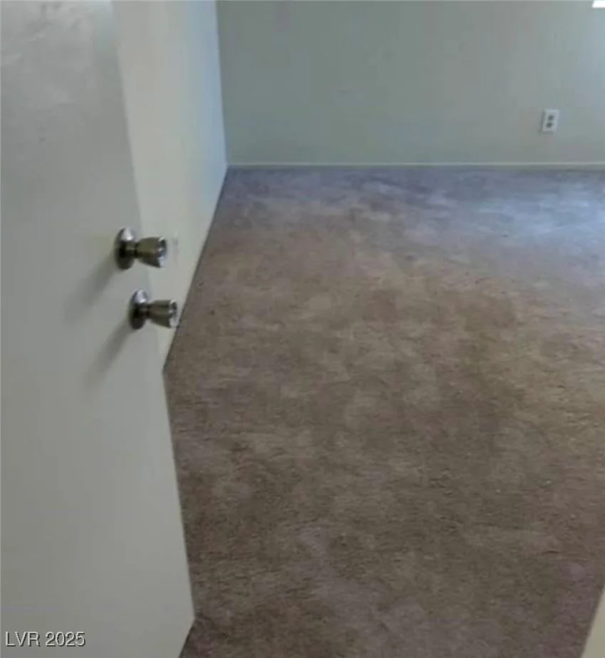 5049 Spencer, Las Vegas, NV 89119