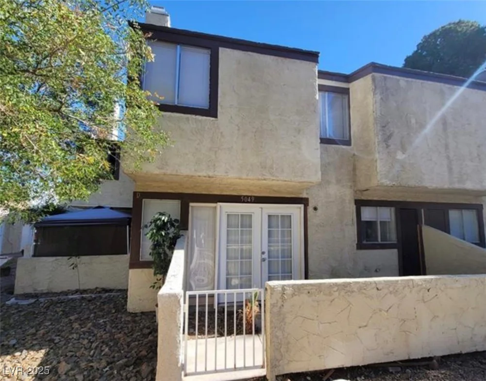 5049 Spencer, Las Vegas, NV 89119