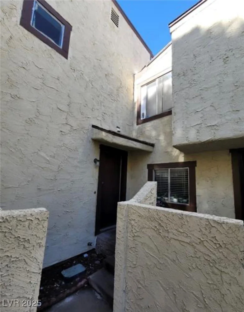 5049 Spencer, Las Vegas, NV 89119