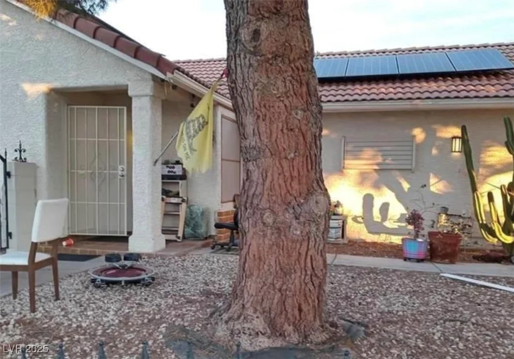 1747 Angel Falls, Las Vegas, NV 89142