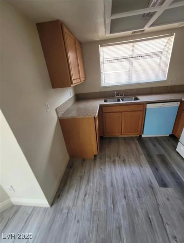 6444 Deadwood, Las Vegas, NV 89108