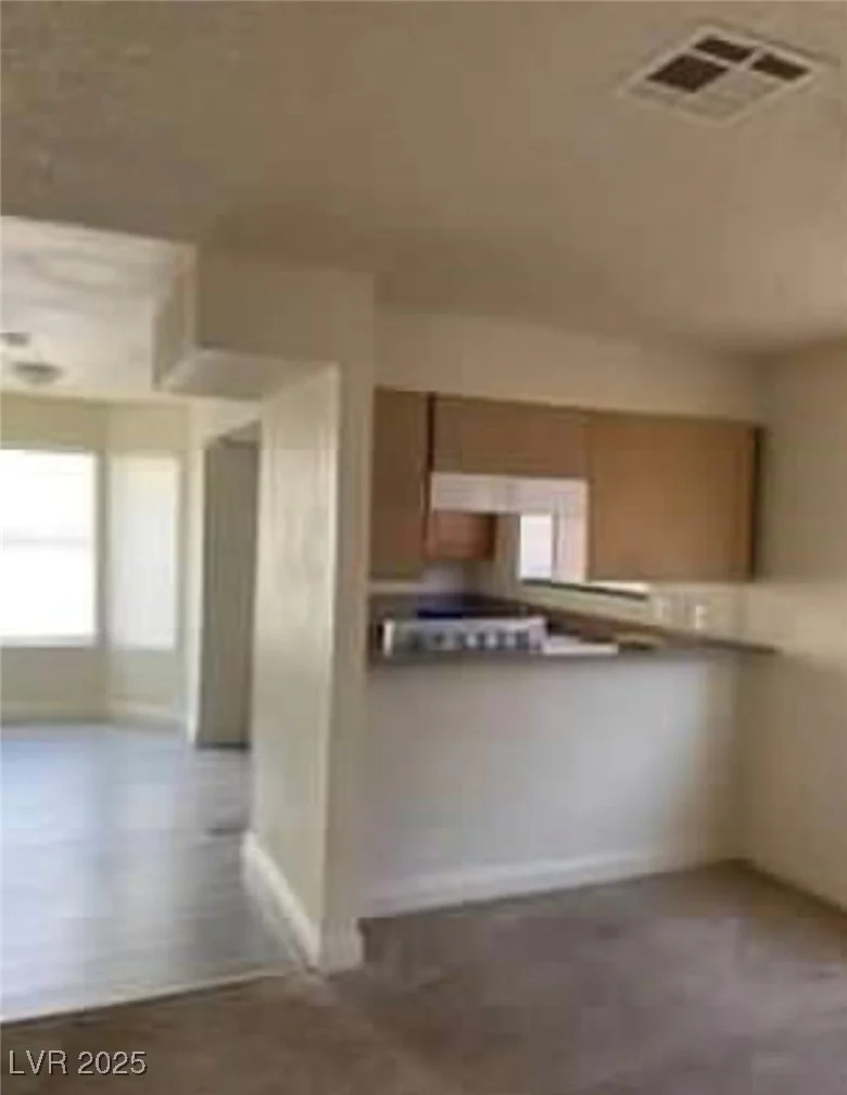 6444 Deadwood, Las Vegas, NV 89108