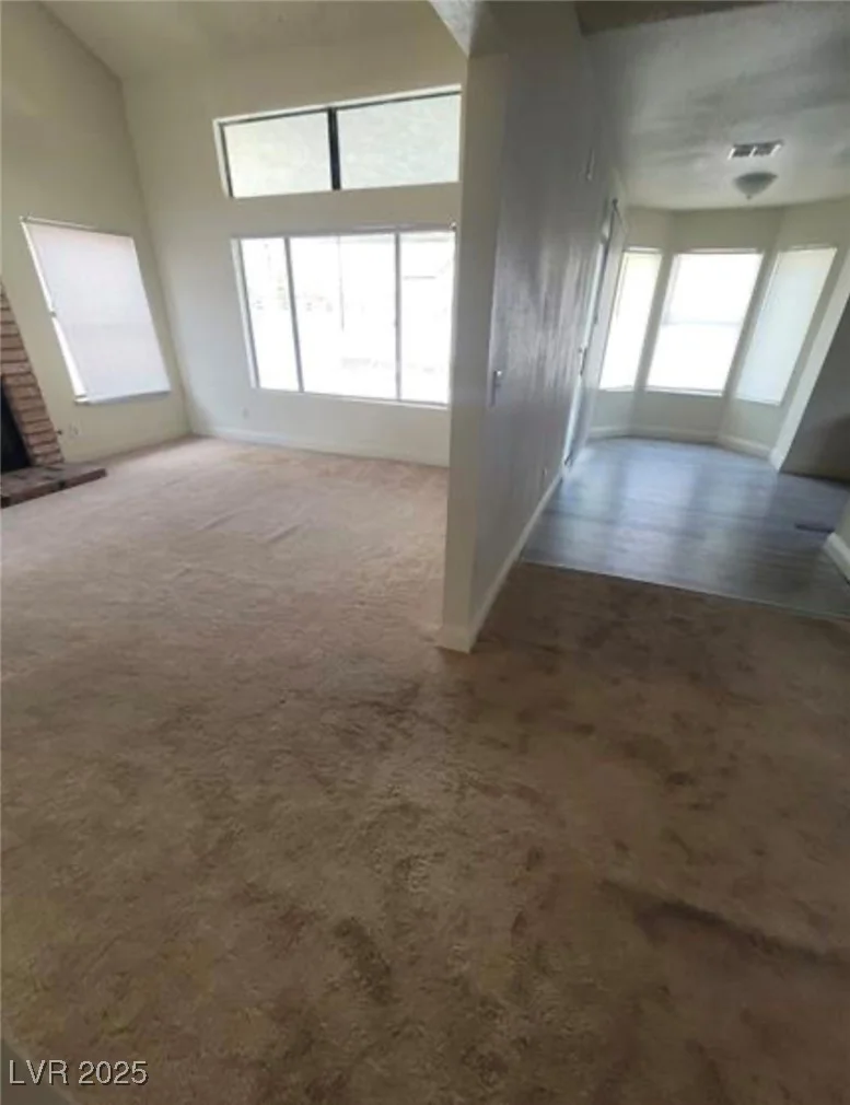 6444 Deadwood, Las Vegas, NV 89108