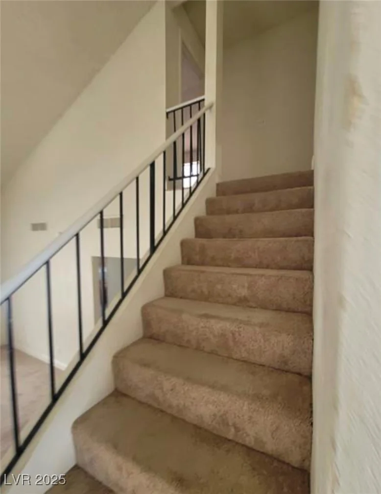 6444 Deadwood, Las Vegas, NV 89108