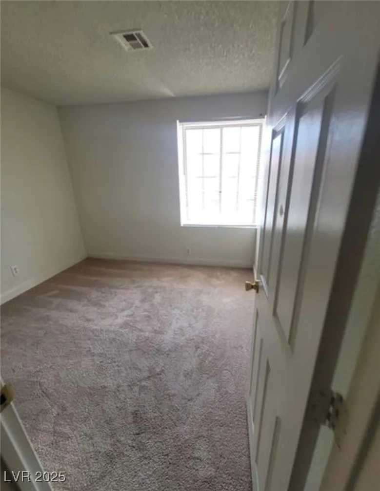 6444 Deadwood, Las Vegas, NV 89108
