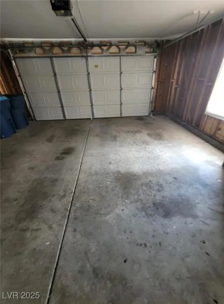 6444 Deadwood, Las Vegas, NV 89108