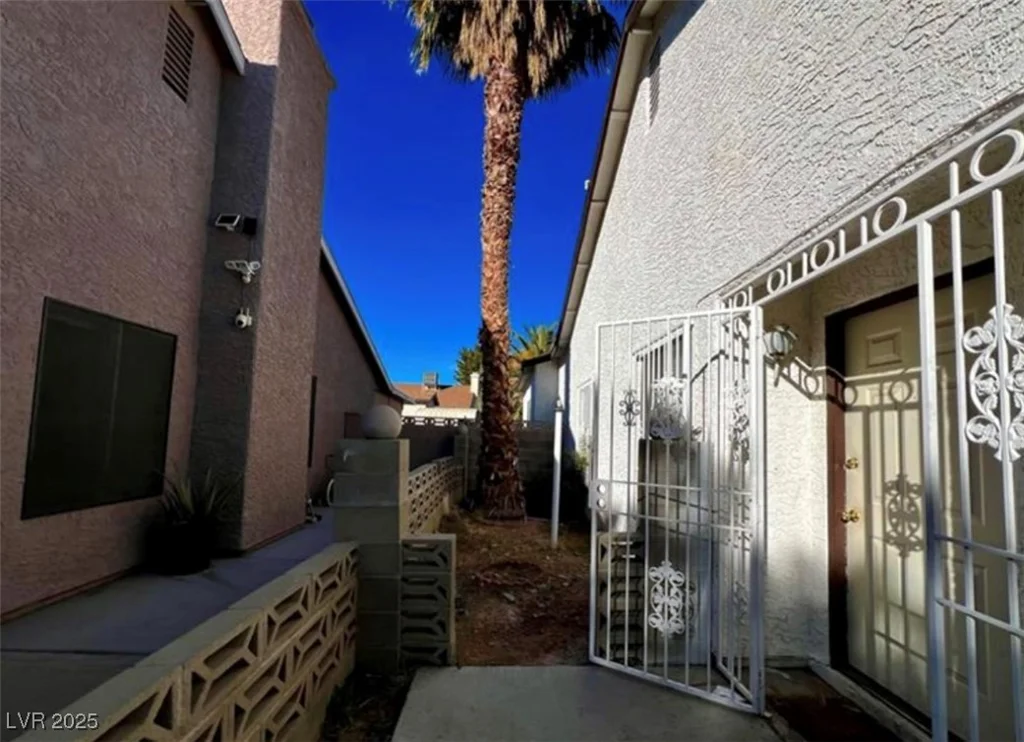 4224 Estaban, Las Vegas, NV 89110