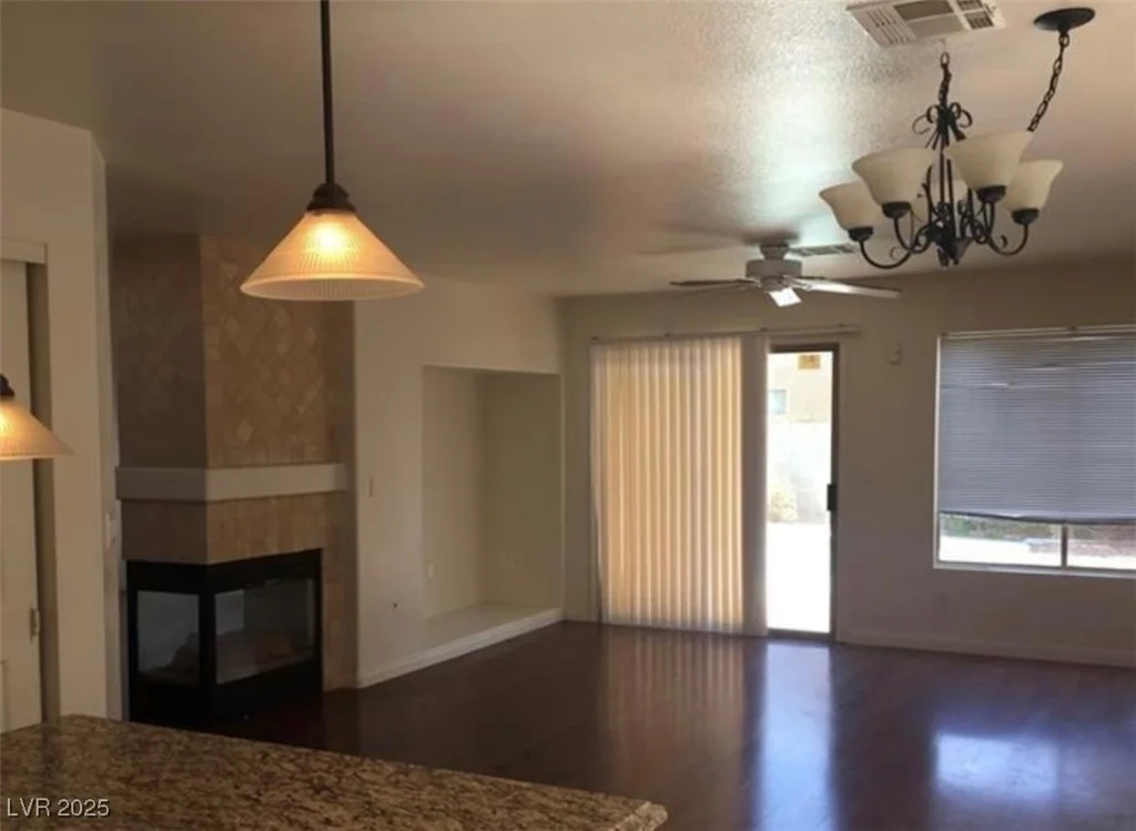 9076 Quarrystone, Las Vegas, NV 89123