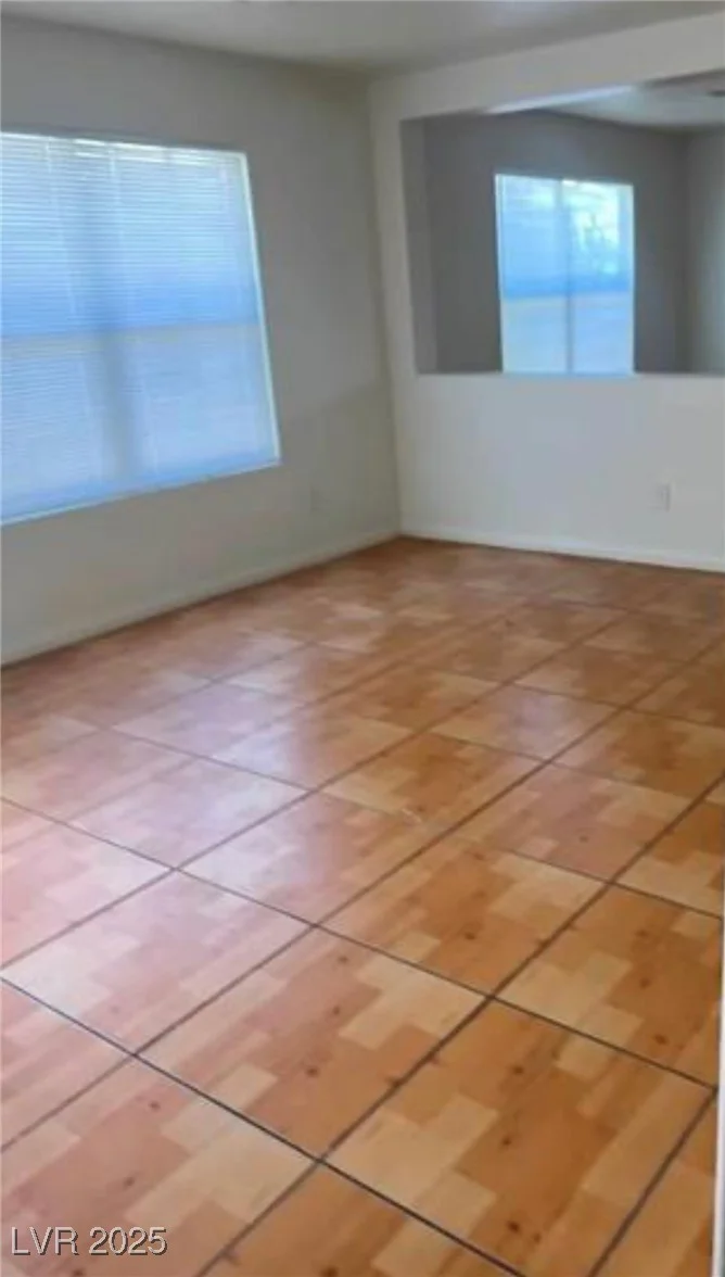 5607 Dewey, Las Vegas, NV 89118