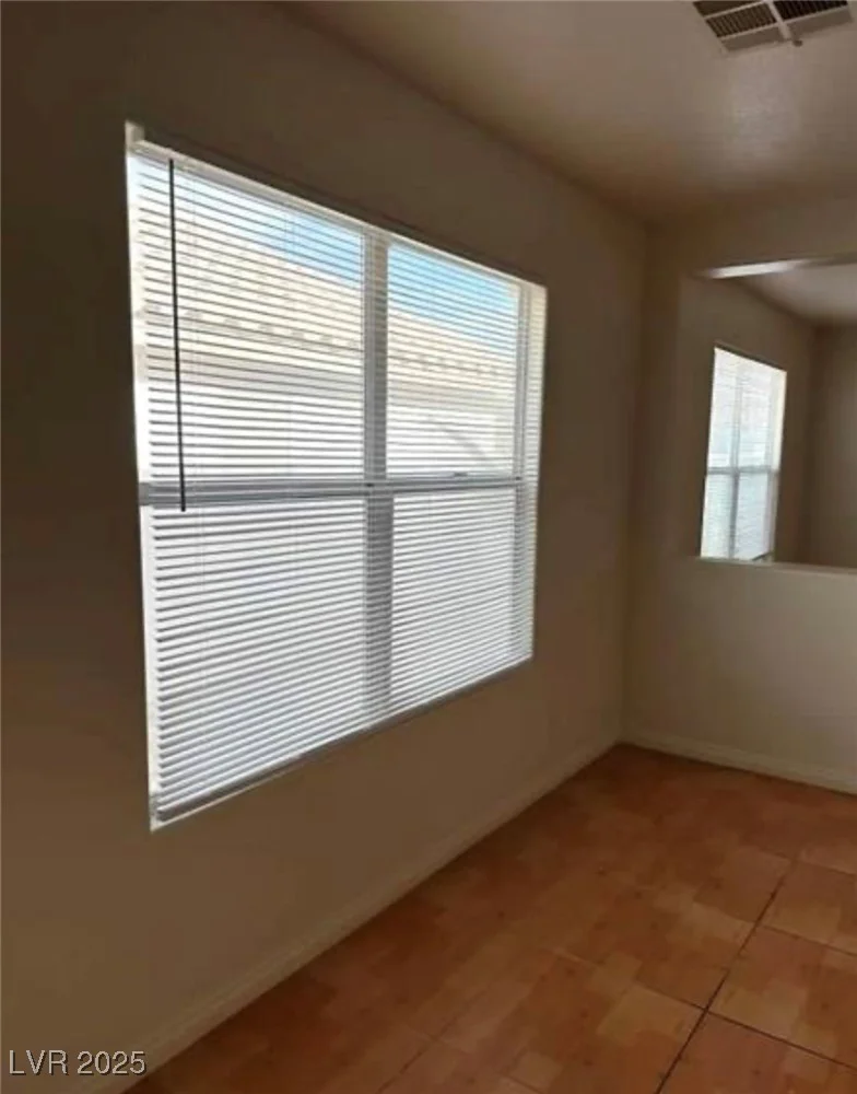 5607 Dewey, Las Vegas, NV 89118