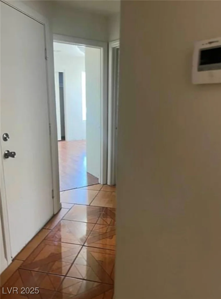 5607 Dewey, Las Vegas, NV 89118