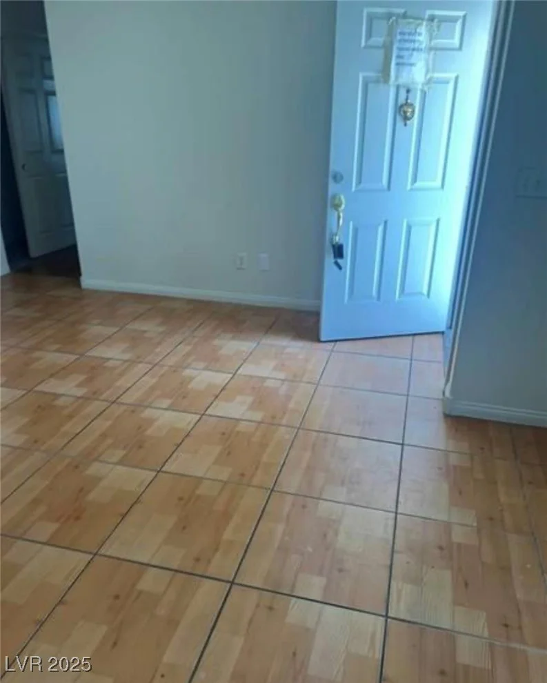 5607 Dewey, Las Vegas, NV 89118