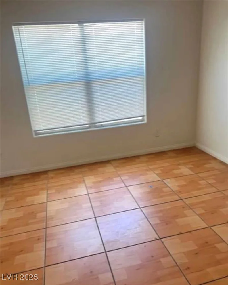 5607 Dewey, Las Vegas, NV 89118