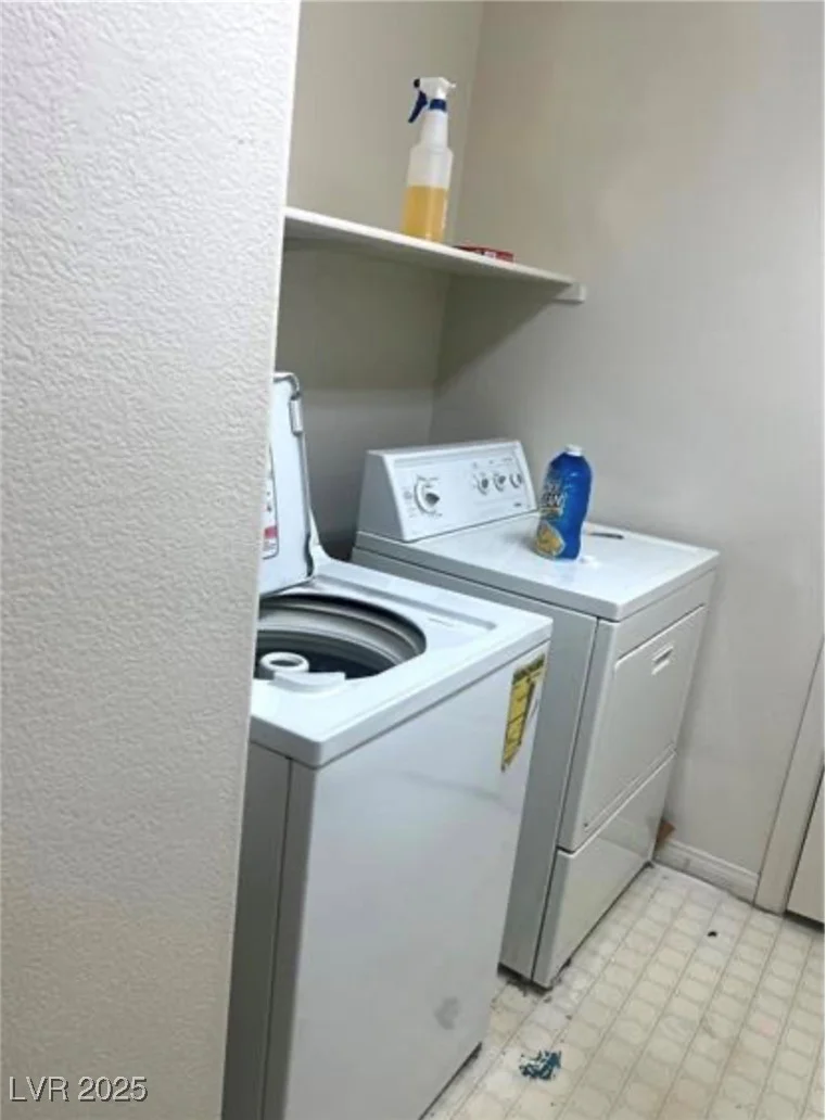 5607 Dewey, Las Vegas, NV 89118