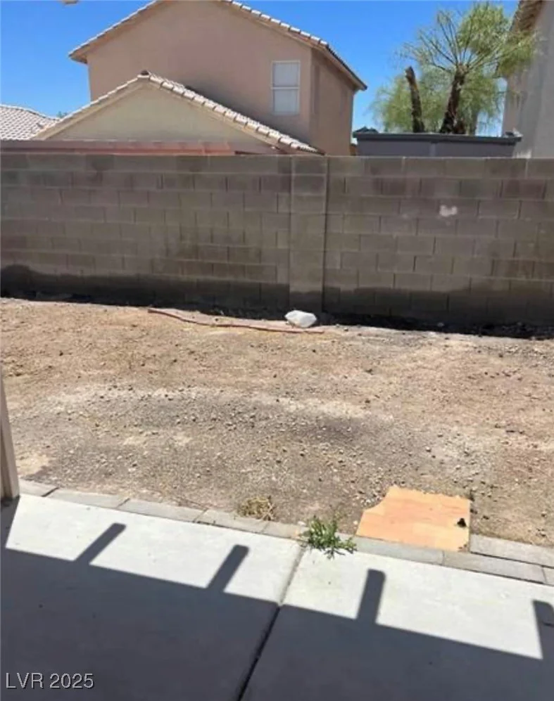 5607 Dewey, Las Vegas, NV 89118