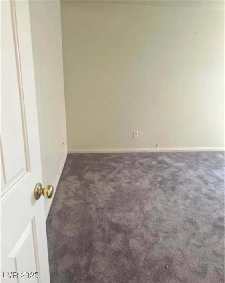 5607 Dewey, Las Vegas, NV 89118