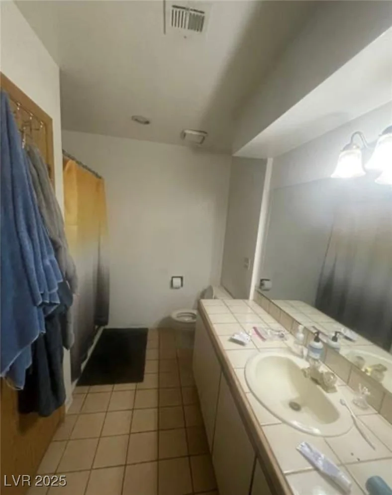 1321 Del Mar, Las Vegas, NV 89119