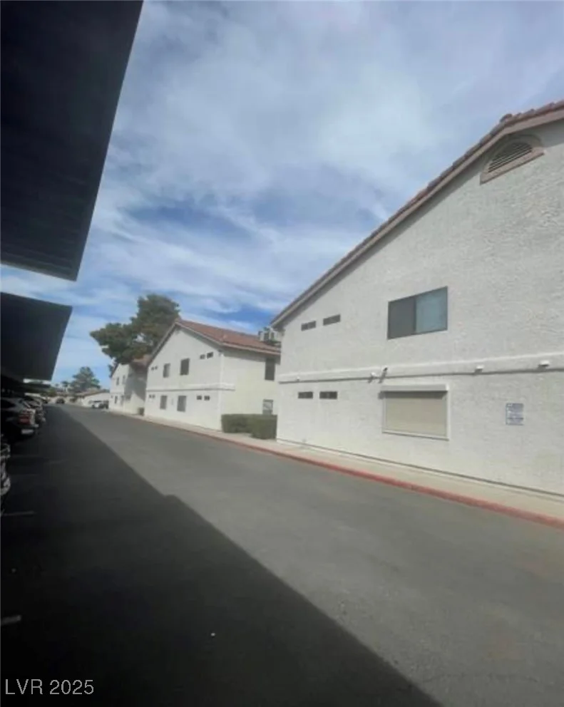 1321 Del Mar, Las Vegas, NV 89119