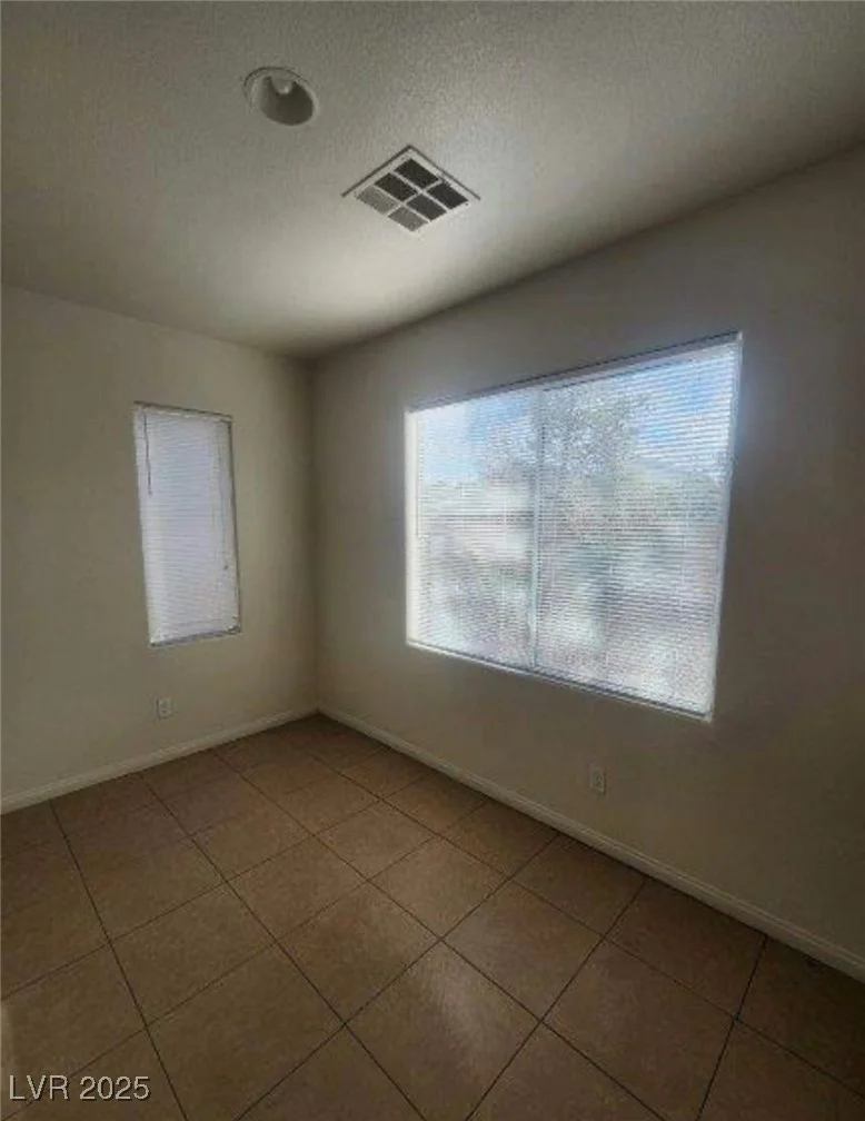 3608 Tundra Swan, Las Vegas, NV 89122