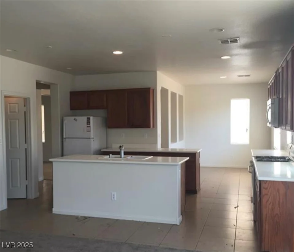 3608 Tundra Swan, Las Vegas, NV 89122