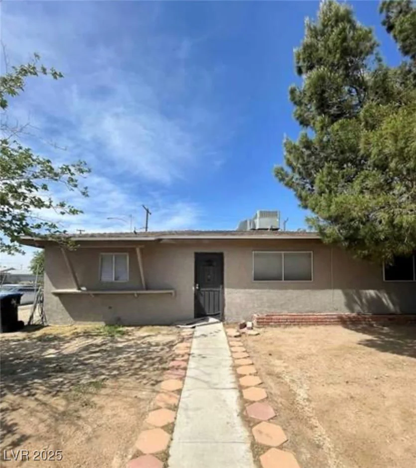 2100 Dogwood, North Las Vegas, NV 89030