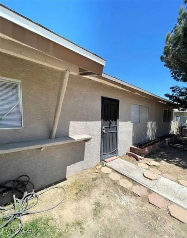 2100 Dogwood, North Las Vegas, NV 89030