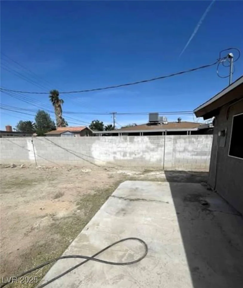 2100 Dogwood, North Las Vegas, NV 89030